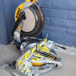 MITER SAW 10"