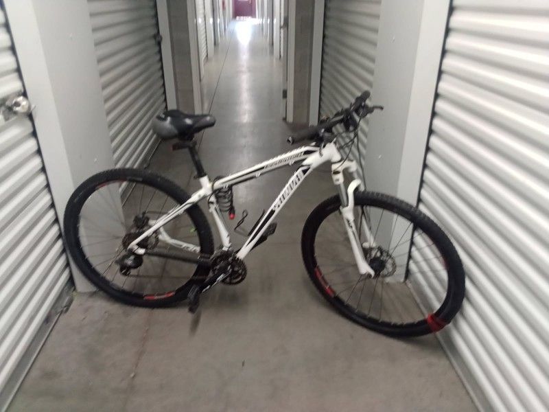 Specialized HardRock 29r