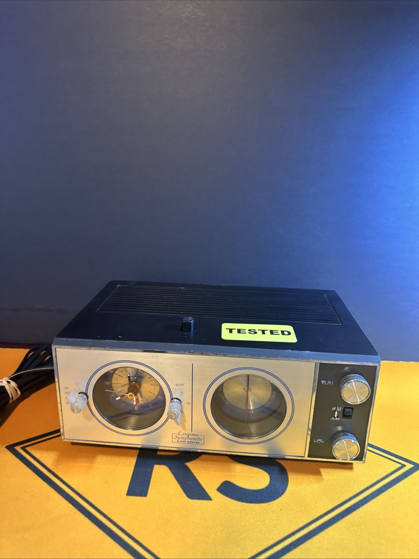 Vintage Longines Symphonette Sleep Master AM/FM Alarm Clock - Japan