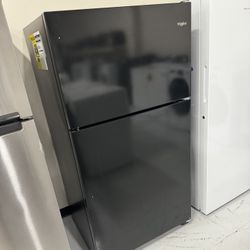 Brand New Fridge Black Whirlpool 