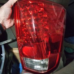 Pair Of Tail Lights For NISSAN TITAN 