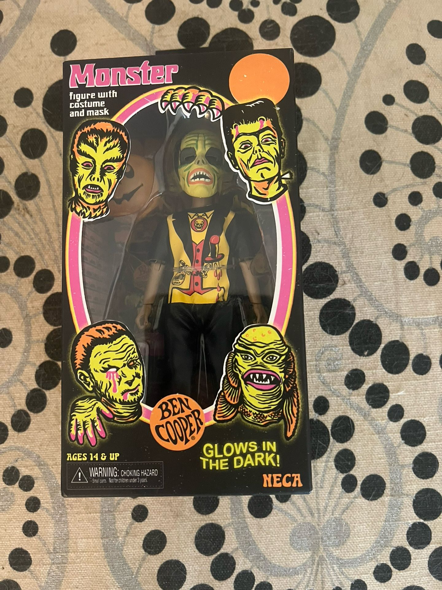 NECA * BEN COOPER Monster Series 1 * GLOW IN THE DARK PHANTOM *