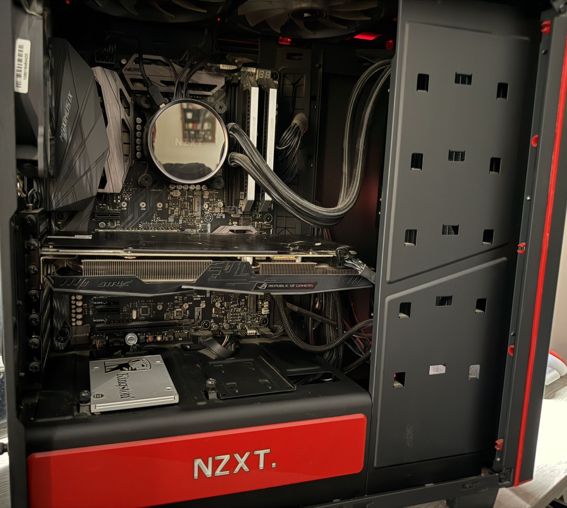 Gaming Pc W/ Monitor 