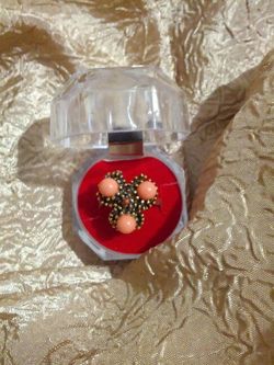 Beautiful fashion resizable vogue rings!!