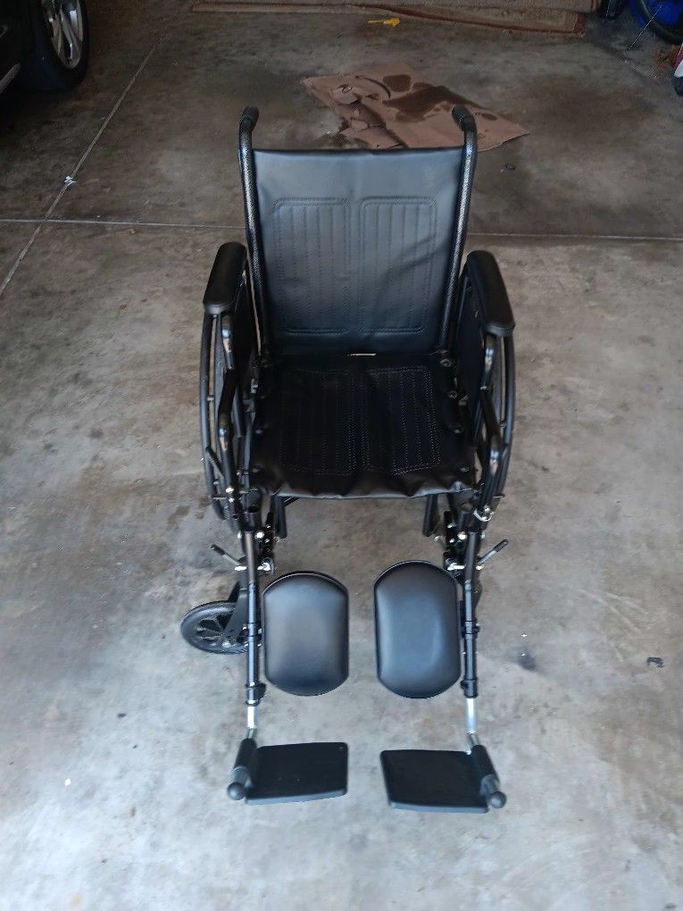 Drive Wheelchair & Medline Wheelchair