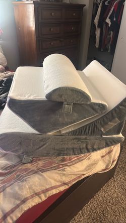 Wedge pillows KINGFUN
