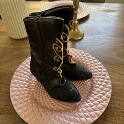 Anna Boots
