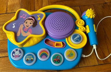 Electronic toy with music/sounds, new batteries p/up Sheepshead Bay Brooklyn NY
