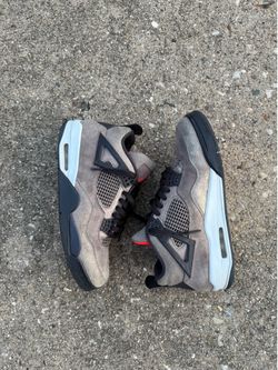 JORDAN 4 TAUPE HAZE SZ 11.5 NO BOX