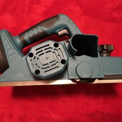 Makita Electric Planer