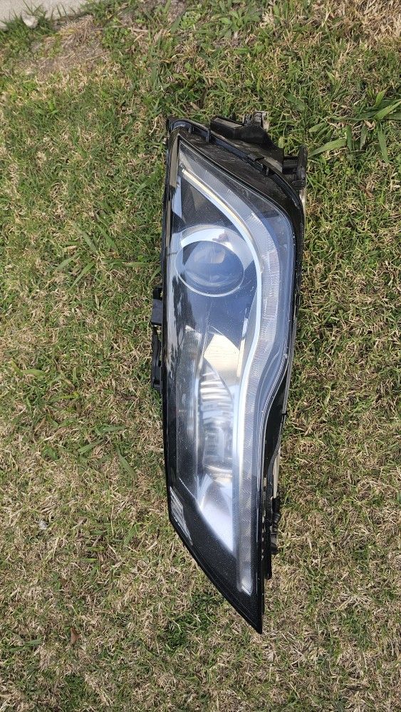 Audi A7 S7 RS7 LEFT DRIVERSIDE HEADLIGHT