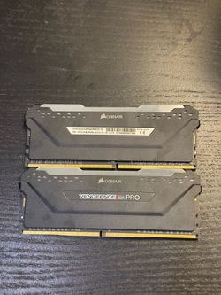 CORSAIR - VENGEANCE RGB PRO 32GB (2x16GB) DDR4 3600MHz C18 UDIMM Desktop Memory