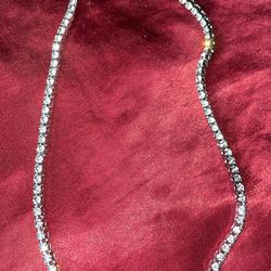 Silver true religion tennis chain