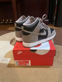 Nike Dunk Fossil Size 10 Womens