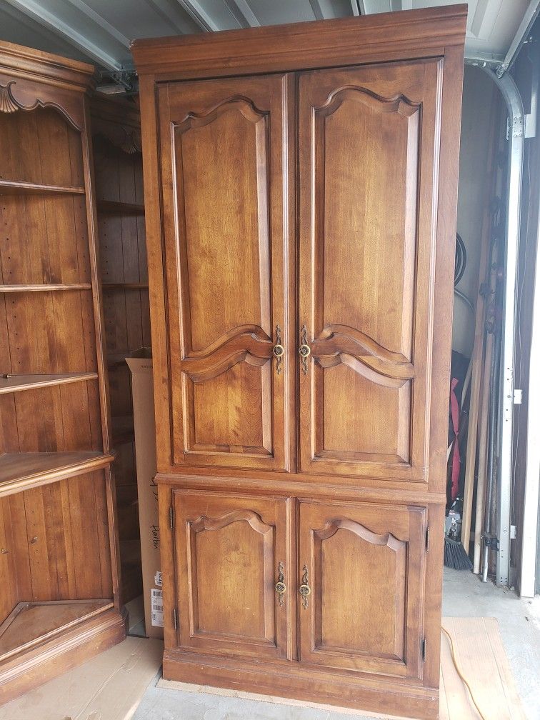 Ethan Allen Furnature