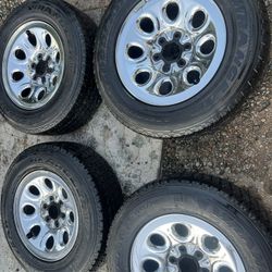 245/70/17. For Chevy. truck. 6 Lugan. Only. 3. Tires Are Good Condition 