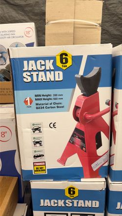 Jack stands