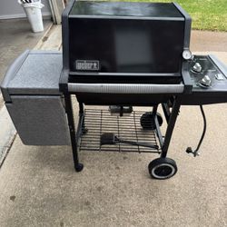 Weber Gas Grill 3 Burner + Tank + Cover (Clean & Ready) 