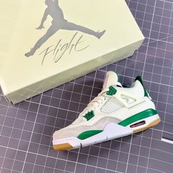 Jordan 4 Sb Pine Green 37