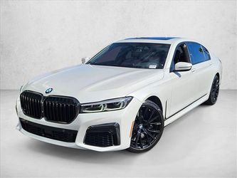 2022 BMW 740