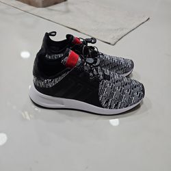 Adidas Kids Shoes Size 4.5