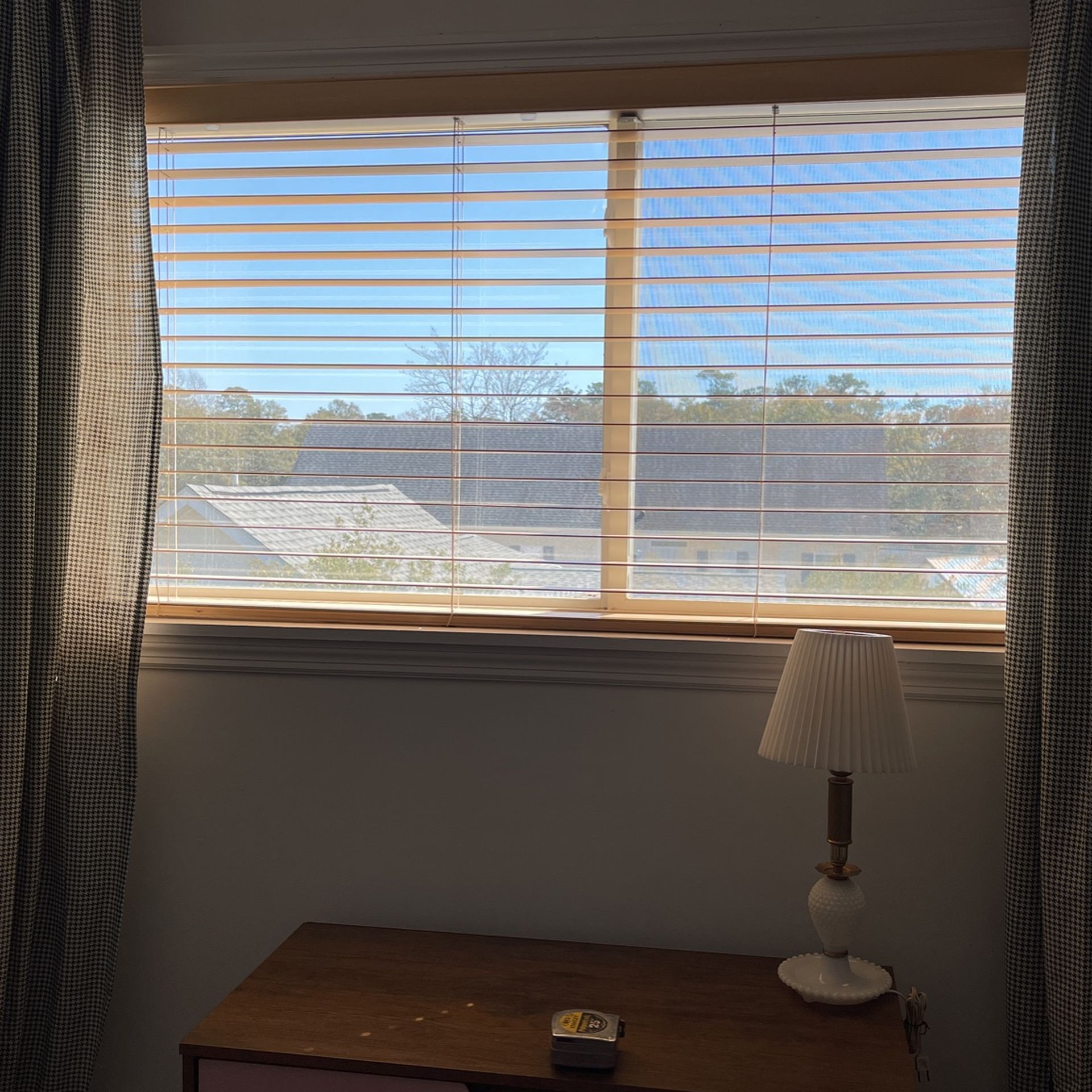 Wooden Shutter To Window Blinds 