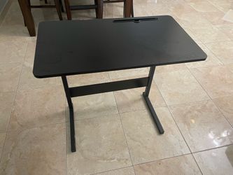 Manual Standing Desk- Black
