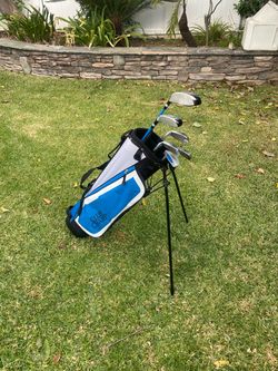 Like New (Age5-8) Starter 6 Complete Golf Club Set