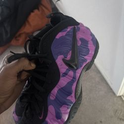 Foams Size 12 Rarely Worn