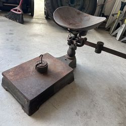 Vintage Scale