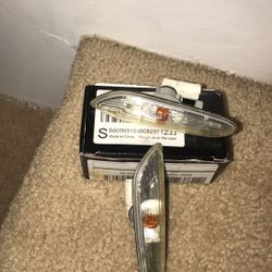 Genuine BMW E90 E82 E88 3, 1 Series Turn Signal Indicator Lamp Pair