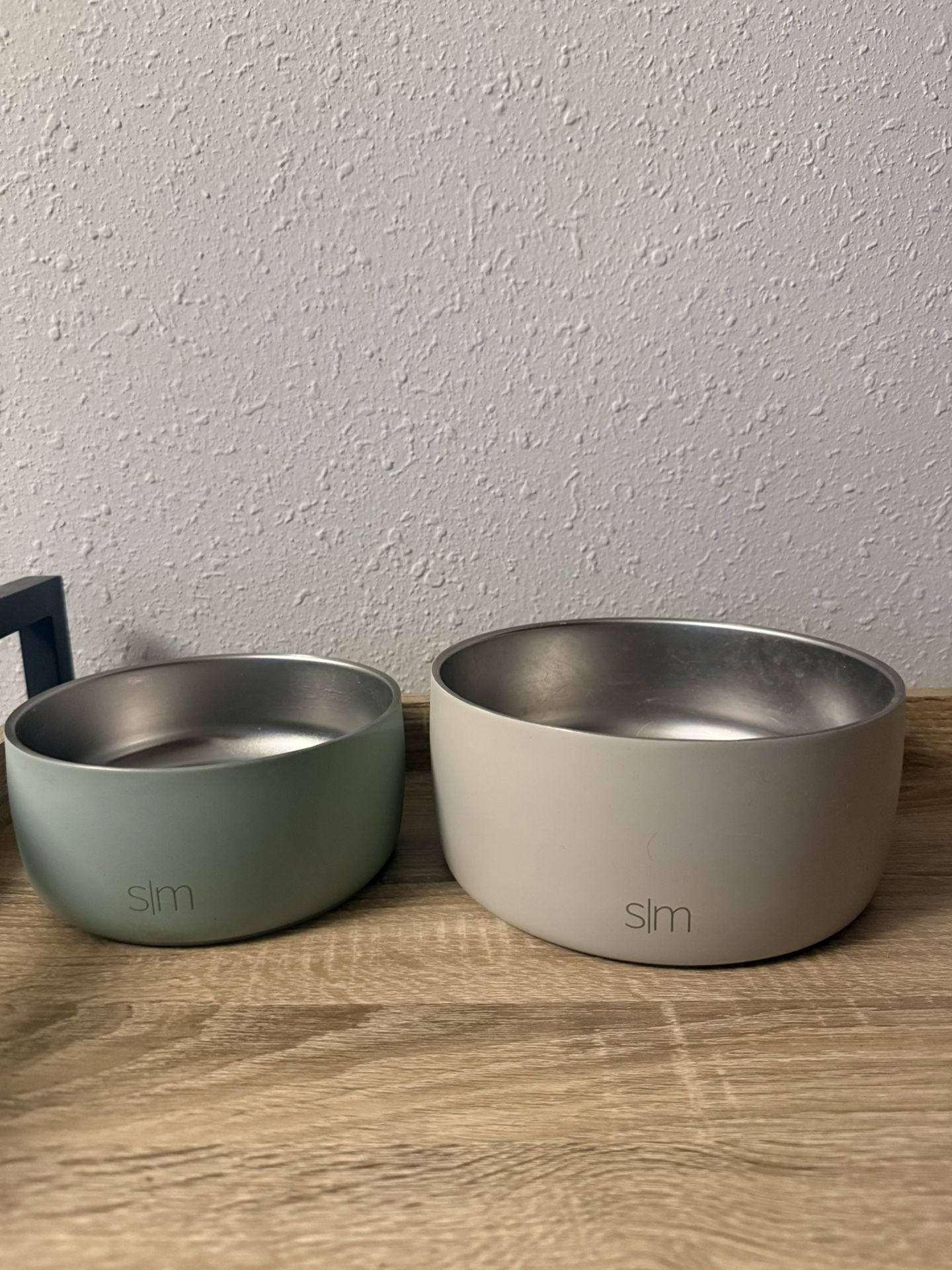 Simple Modern Dog Bowls