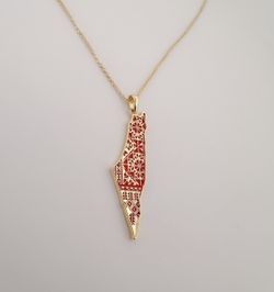 Gold Tatreez palestine shaped necklace