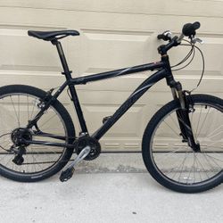 Specialized HR Men's Mountain Bike 26 Inch