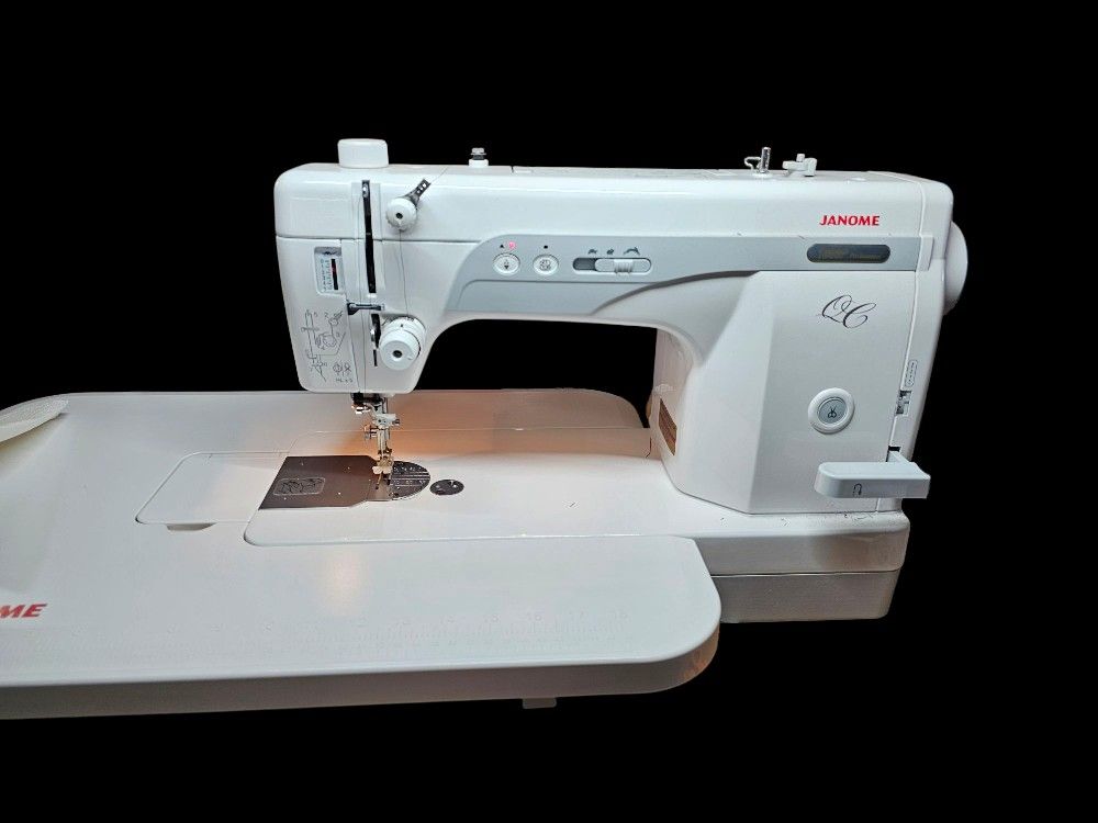 Janome 1600