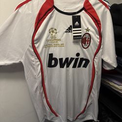 BRAND NEW 2006-7 AC Milan Home Kit (KAKA' 22)