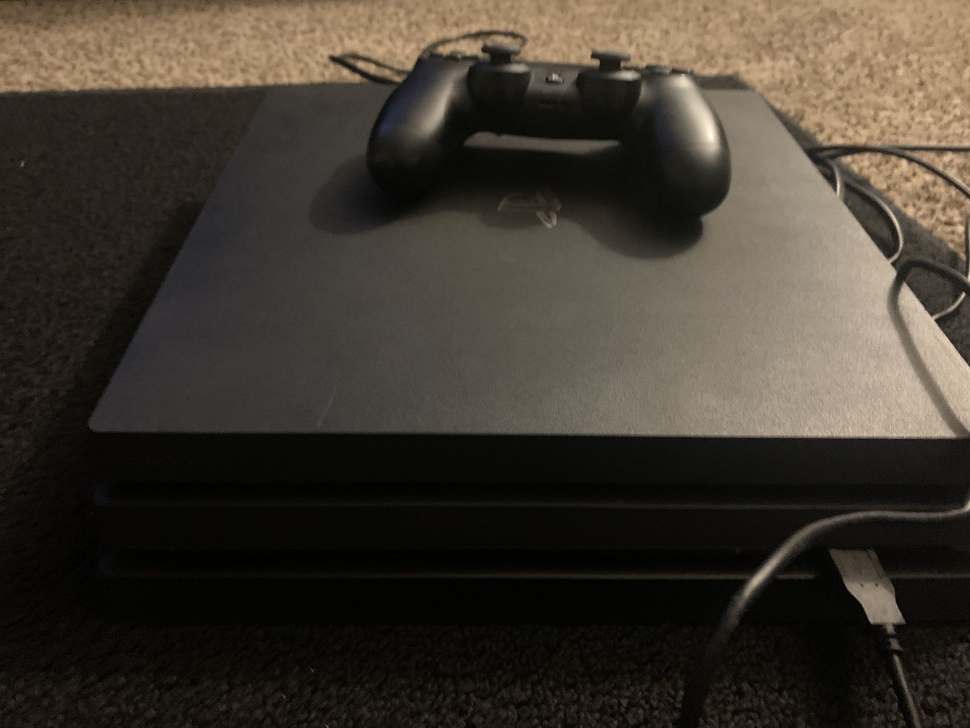 Ps4 Pro Excellent Conditions 