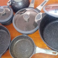 Deane And White Cookware 