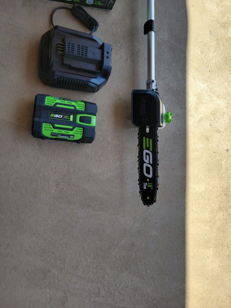 EGO 56v Power Head, 10in Pole Saw. New Just Tested It With 2.5 Ah