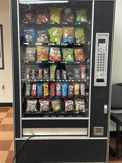 Snacks Machine