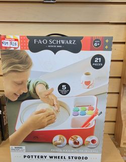 FAO Schwarz Pottery Wheel Studio