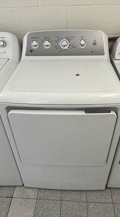 GE Washer + Electric Dryer Set – Top Load, Sensor Dry