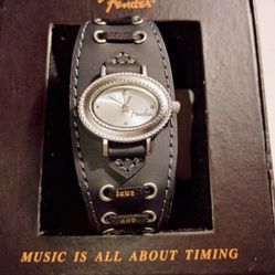 FENDER UNISEX STITCHED STRAP SILVER DIAL WATCH