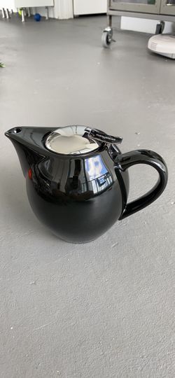 Sold out everywhere HuesNbrews infuse tea kettle