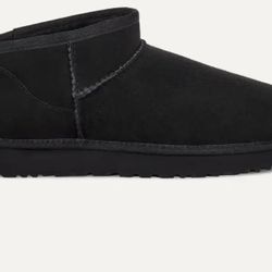 Uggs Low Bootie’s 