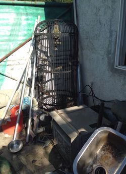 Bird cage
