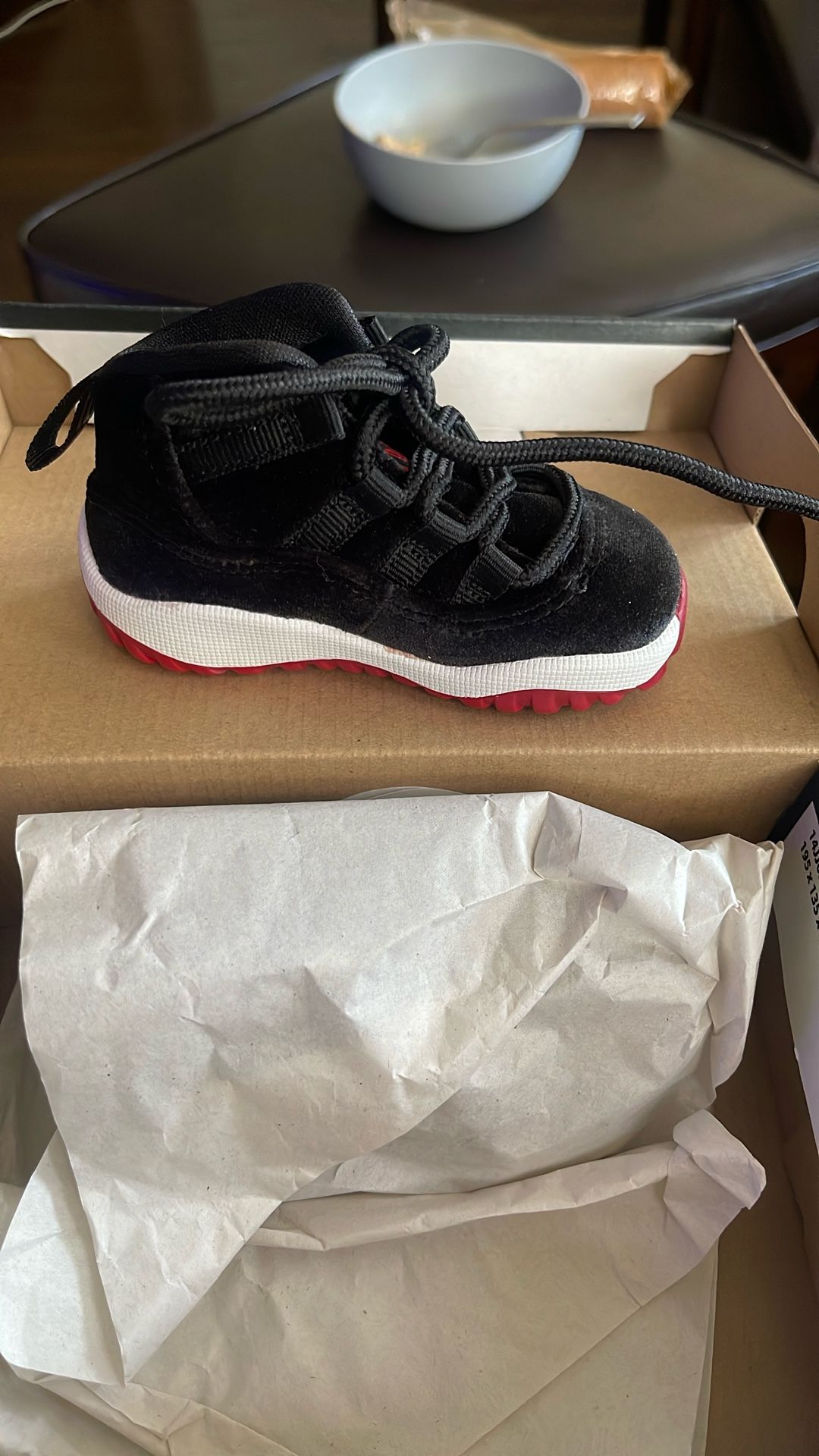 Brand New Velvet 4c Black & Red 4c Jordans