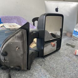 Title: Ford F-350 Left Driver Side Tow Mirror