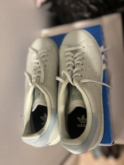Women’s Adidas Size 9