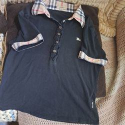 GOOD CONDITIONS " AUTHENTIC BURBERRY YOUTH BLOUSE 15$
